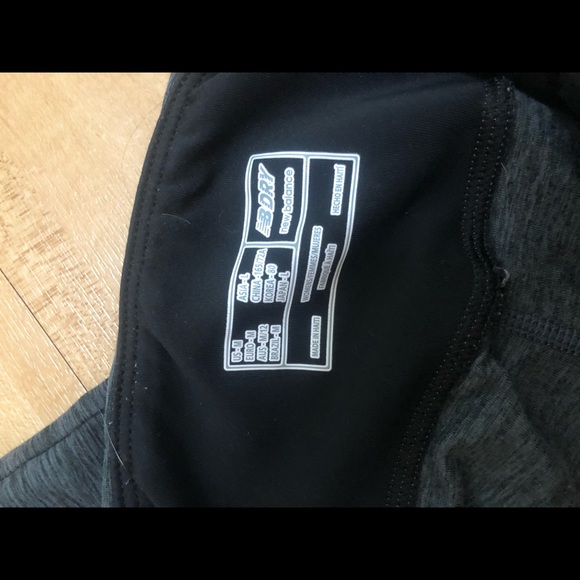 New Balance Leggings! - Picture 5 of 5